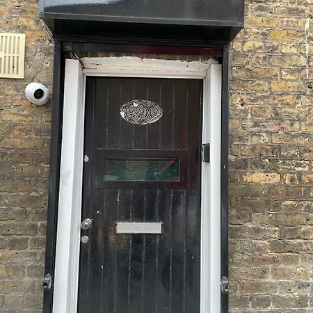 Comfort Studio London Luaran gambar